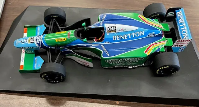 1/18 Scale- Minichamps Benetton Ford B194 Diecast Model (Consigned) 1
