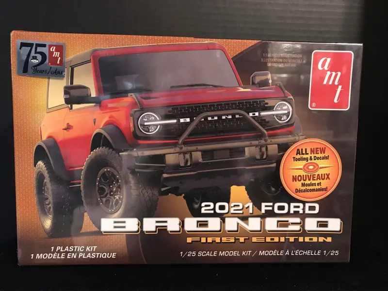 1/25 Scale- 2021 Ford Bronco First Edition 1