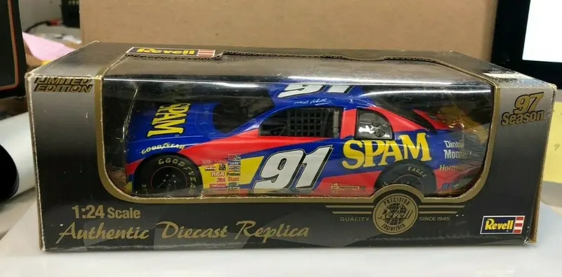 1:24 Revell 1997 Michael Wallace #91 Spam Chevy Monte Carlo Diecast Replica 1