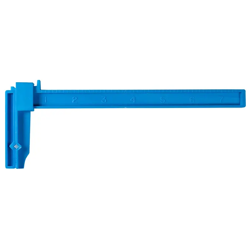 (2) 7 1/2" Plastic Clamps 1