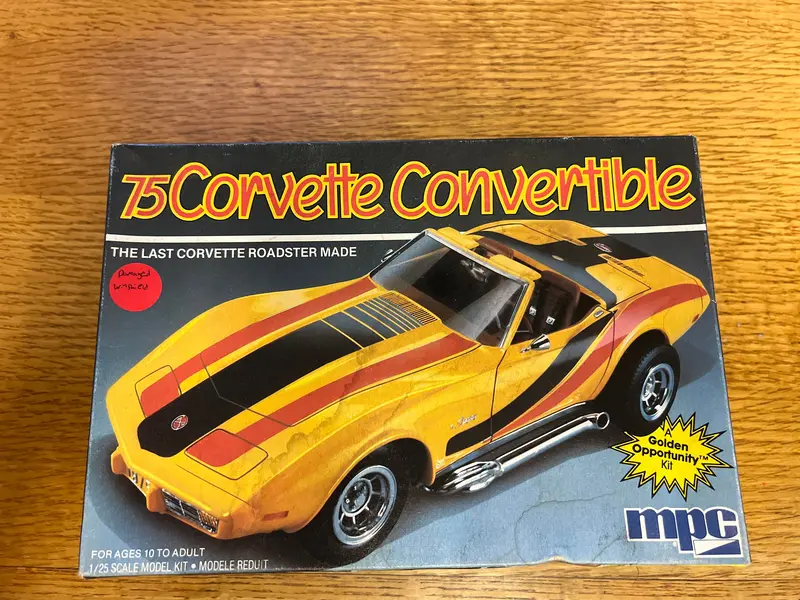 75 Corvette Convertible 1/25 Scale 1