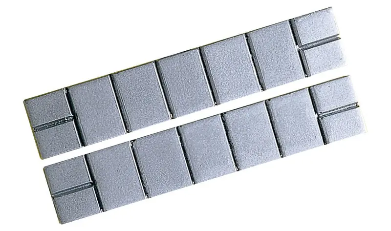 Adjustale Stick On Weights 1