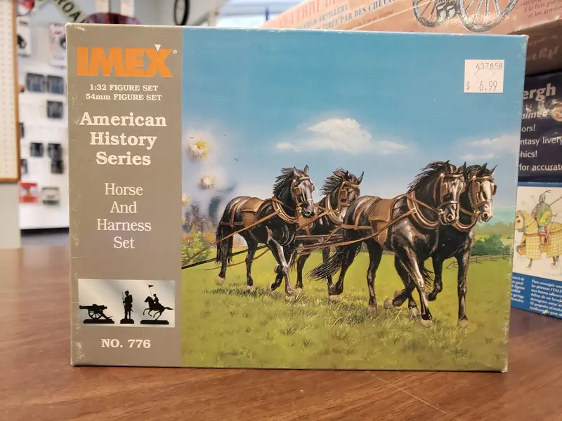Amex Horse And Harness Set 1/32 1