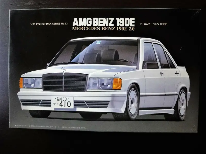 Amg Benz 190E ( Mercedes Benz 190 E 2.0)- 1/24 Scale Kit 1