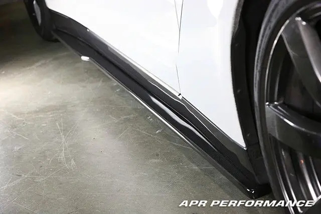 Apr Performance Carbon Seitenschweller- Passend Für Nissan Gt-R R35 2008-2016 1