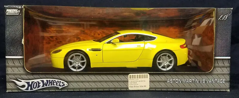 Aston Marin V8 Vantage 1