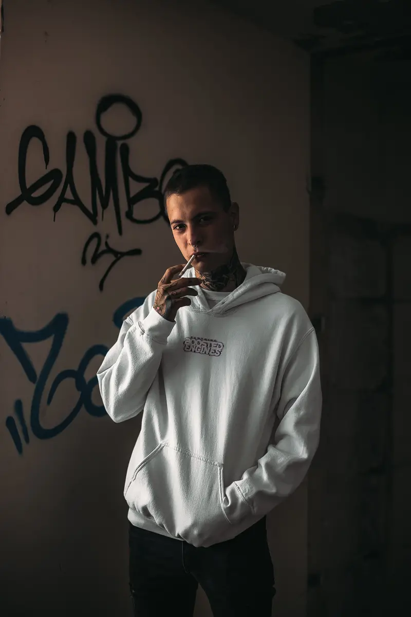 Boosted Engines ''Glitch Brand Logo'' Männer Hoodie 1