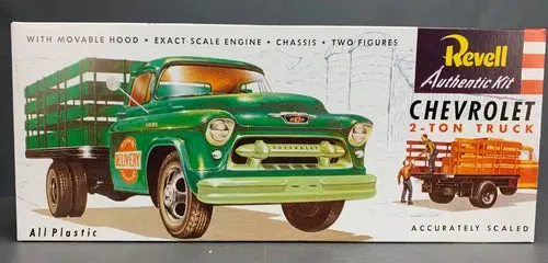 Chevrolet 2-Ton Truck 1
