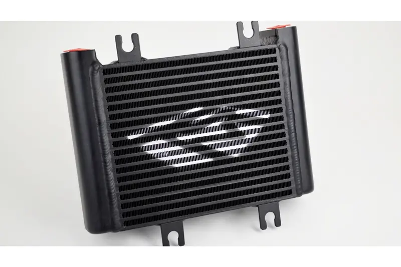 Csf Performance Motor-Ölkühler Passend Für Nissan Gt-R R35 1