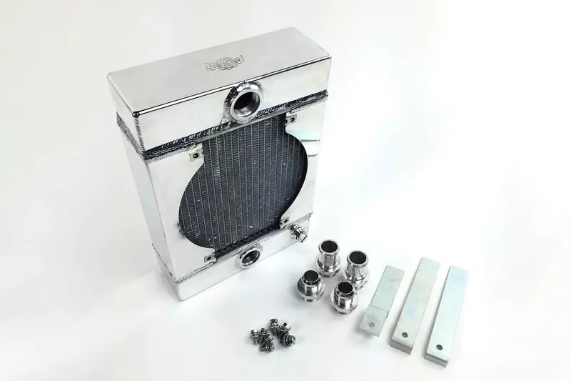 Csf Universal Drag Race / Tuck Wasserkühler Radiator 1