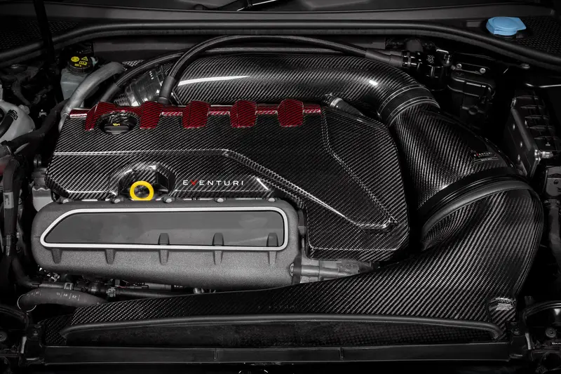 Eventuri Carbon Motorabdeckung Passend Für Audi Rs3 8V | Ttrs 8S | Rsq3 1