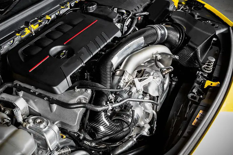 Eventuri Carbon Turbo-Rohr Für Ansaugsystem Passend Für Mercedes Benz A35 Amg | Cla35 Amg Und A250 1