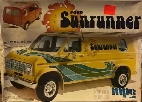 Ford Sunrunner - 1/25 Scale 1