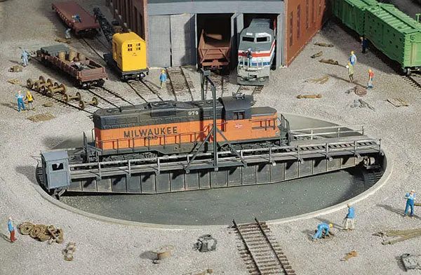 Ho Cornerstone 90' Turntable Kit 1