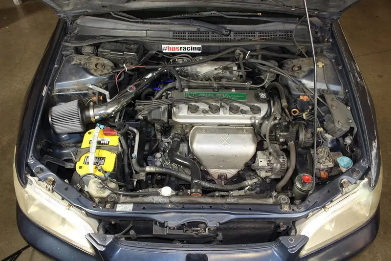Hps 1998-2002 Honda Accord 2.3L Short Ram Air Intake 827-579P 2