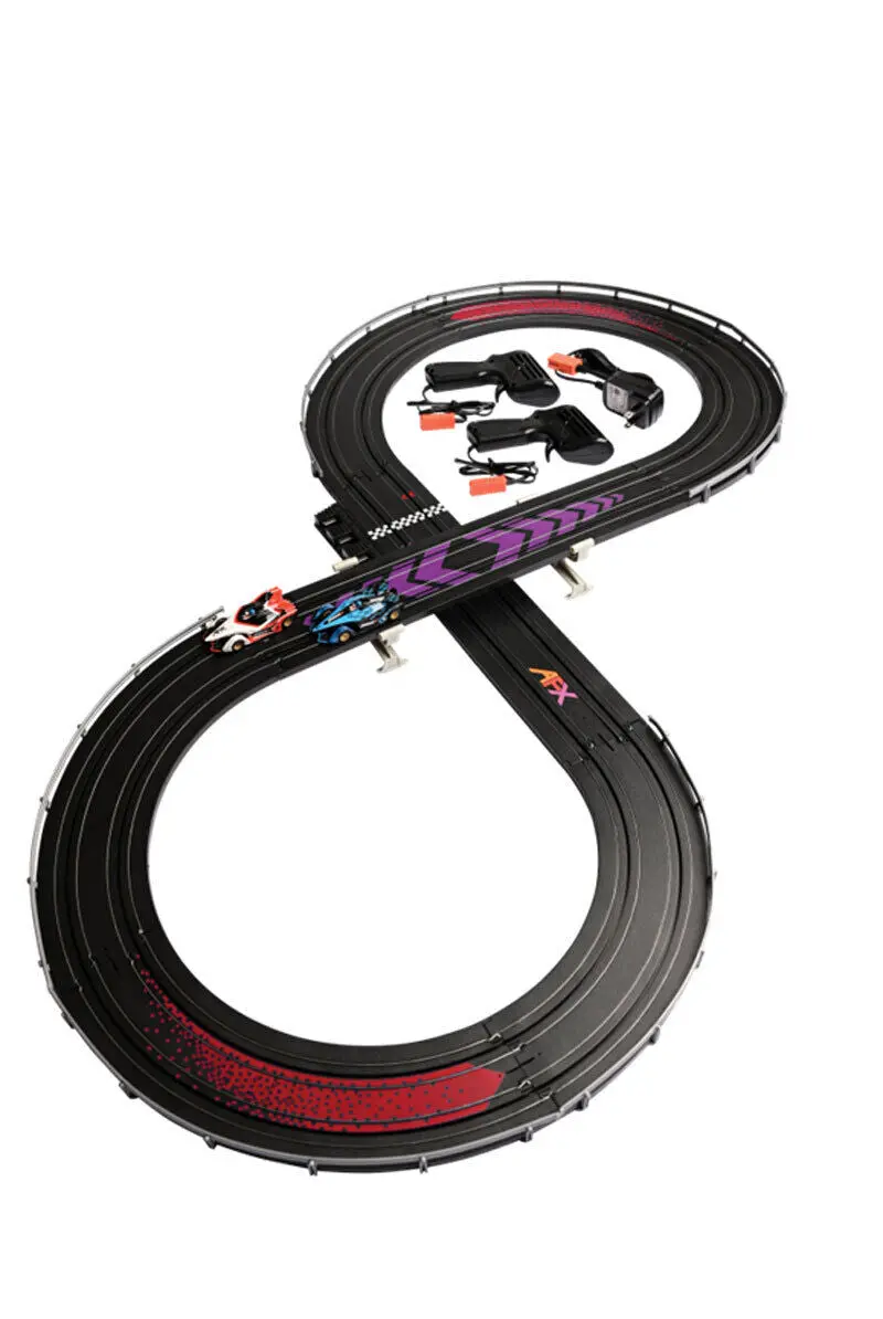 Infinity Raceway 8.5-Foot Ho Slot Car Track Set 2