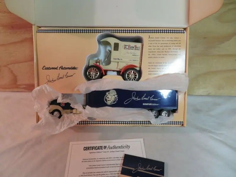 Joshua Lionel Cowen Collector Set 1