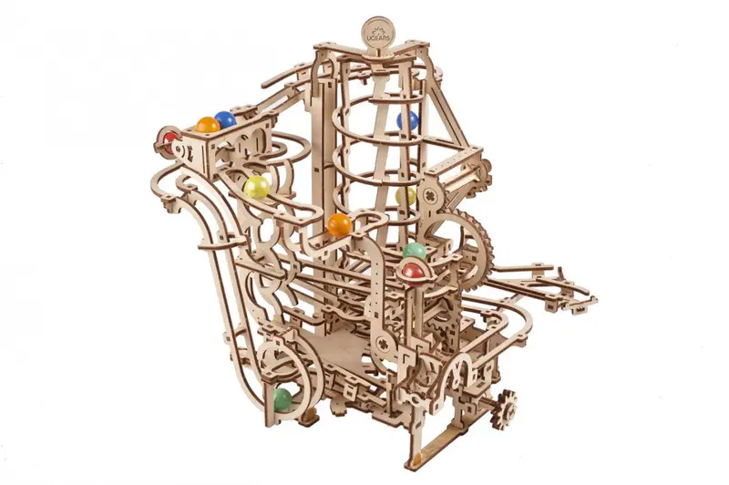 Marble Run Spiral Hoist 1