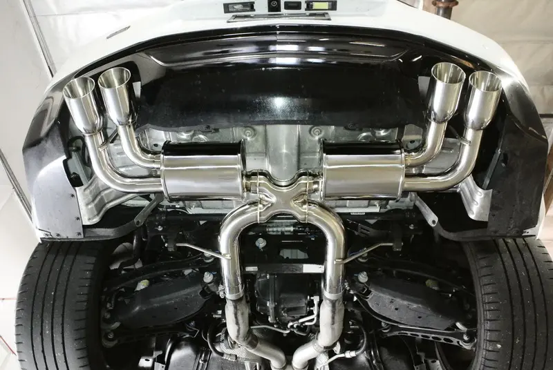 Megan Racing Chevy Camaro Ss 2016–2018 Axle-Back Exhaust 2