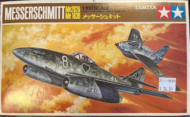 Messerschmitt Me 262A & Me 163B- 1/100 Scale 1