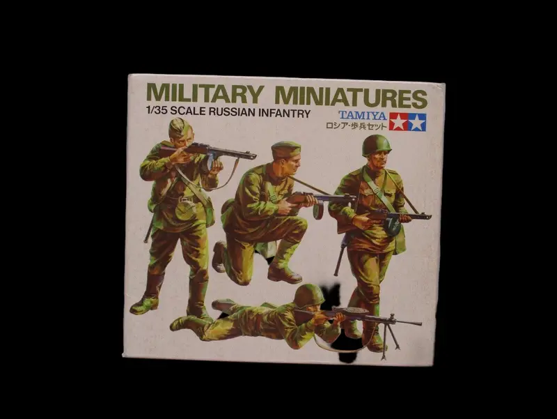 Military Miniatures 1/35 Scale- Russian Infantry 1