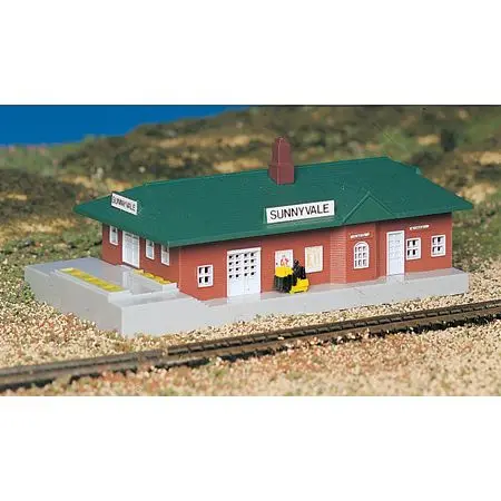 Plasticville Passenger Station N Scale 1