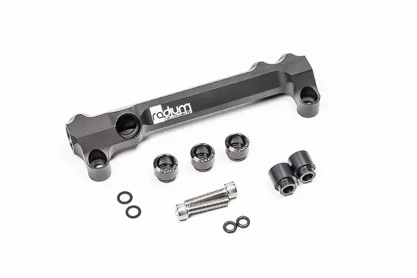 Radium Kraftstoffverteiler Umrüstung Auf Top Feed, Passend Für Mazda 20B-Rew 1