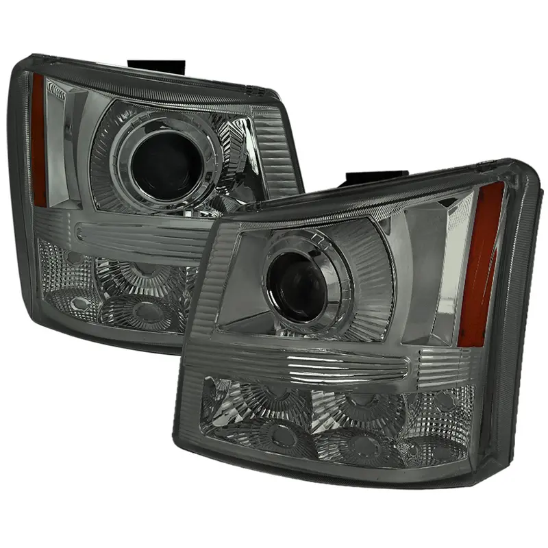 Spec-D 03-05 Chevy Silverado Projector Headlights Smoked 1