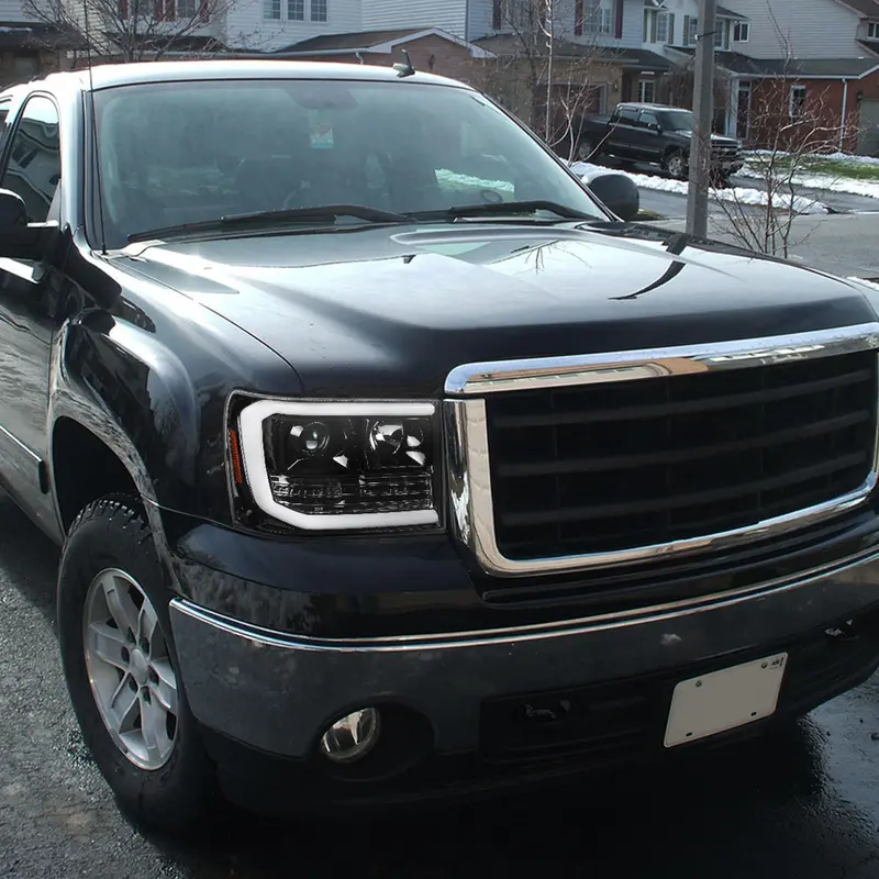 Spec-D 07-14 Gmc Sierra Headlights Led C-Bar Projector Black/Clear 2