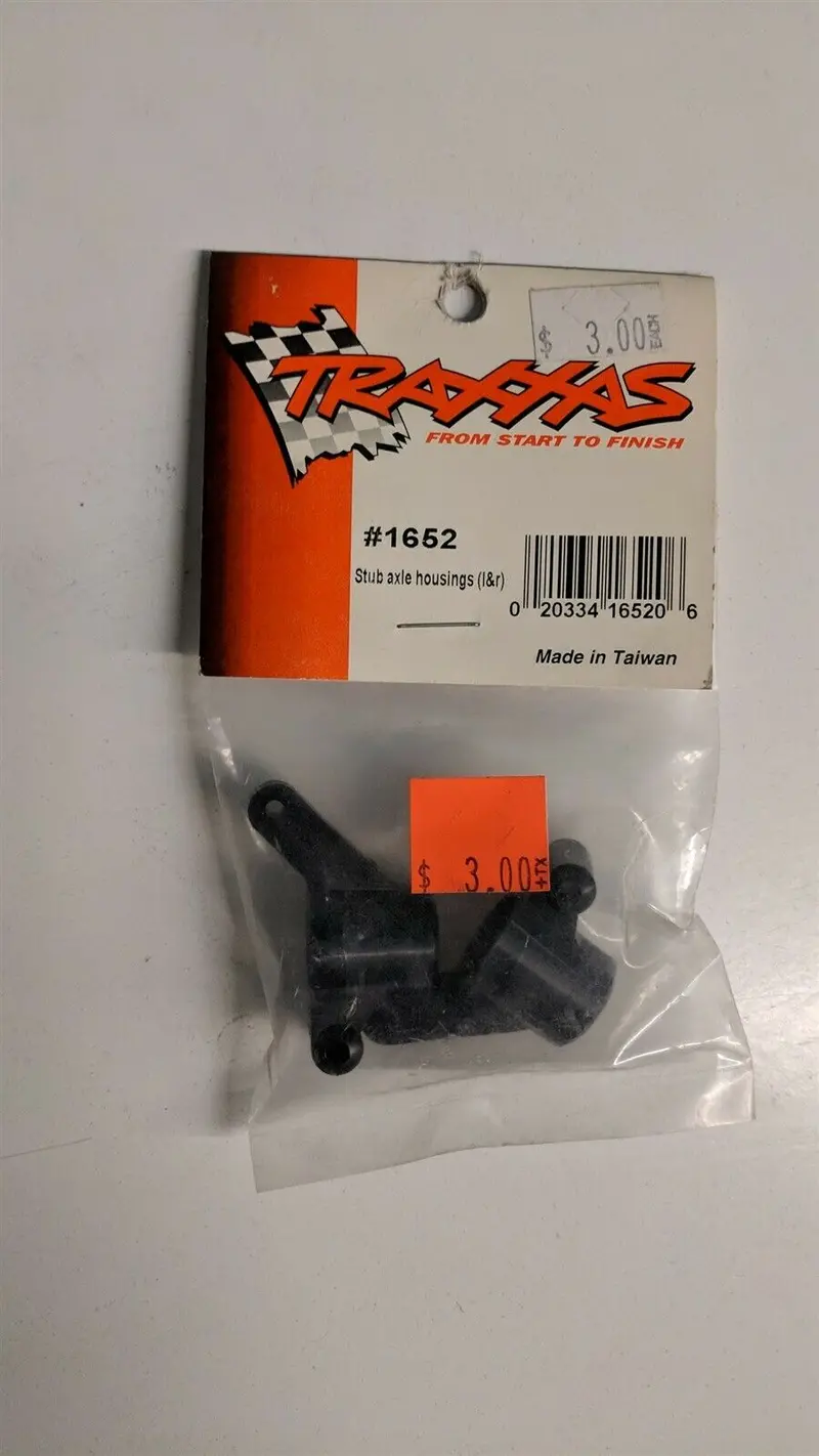 Stub Axle Housings (L&R) 1