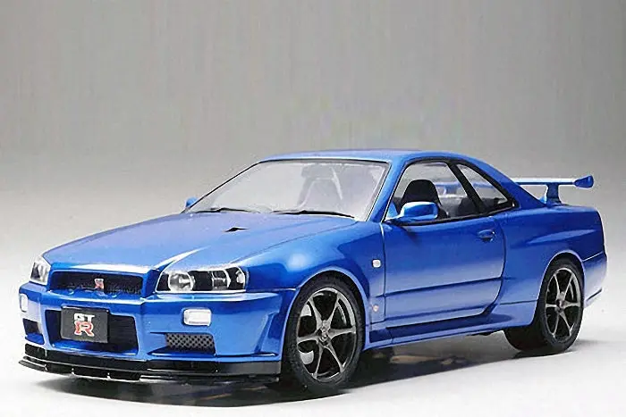 Tamiya Nissan Skyline Gtr R34 1