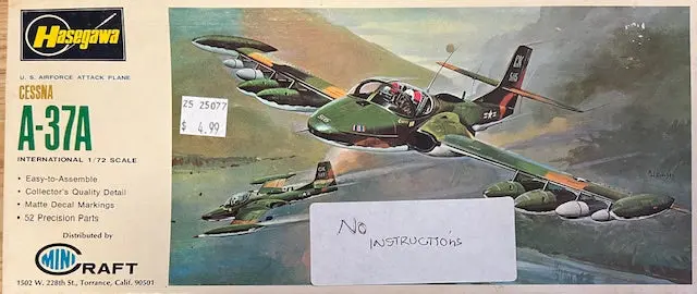 U.S. Airforce Attack Plane Cessna A-37A- 1/72 Scale 1