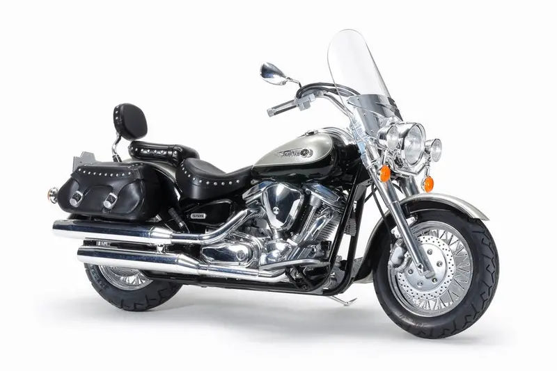 Yamaha Xv1600 Roadstar Custom 1