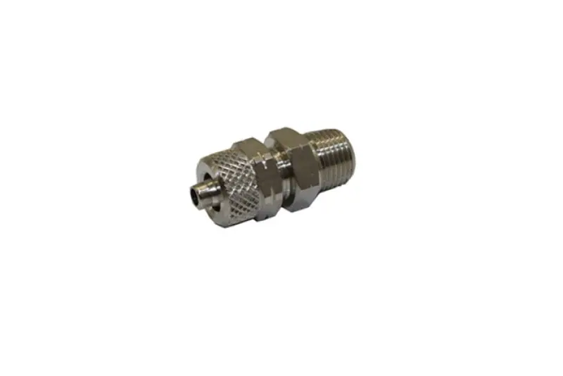 Snow Performance Quick-Connect Fitting – 1/8" Npt To 1/4" Tube For Water/Methanol Systems 1